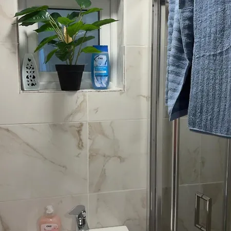 O'briens Self Contained